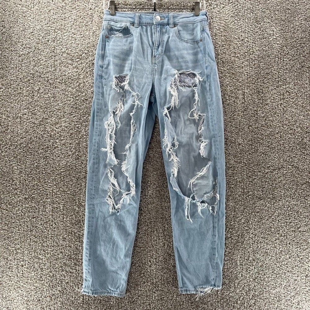 American Eagle Outfitters Light Blue Distressed Straight Leg Jeans